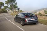 Toyota Prius Plug-in Hybrid 2016 года